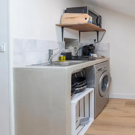 T2 Avec Veranda Centre De アパート