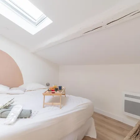 Apartman Le Belvedere Nimois Veranda Et Vue Sur Les Toits Clim Centre-ville *