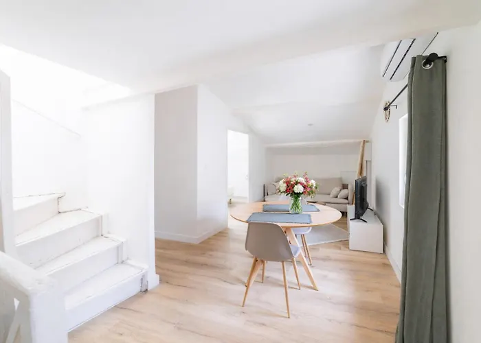 Belvedere Nimois Avec Veranda Et Vue Sur Les Toits Centre-ville